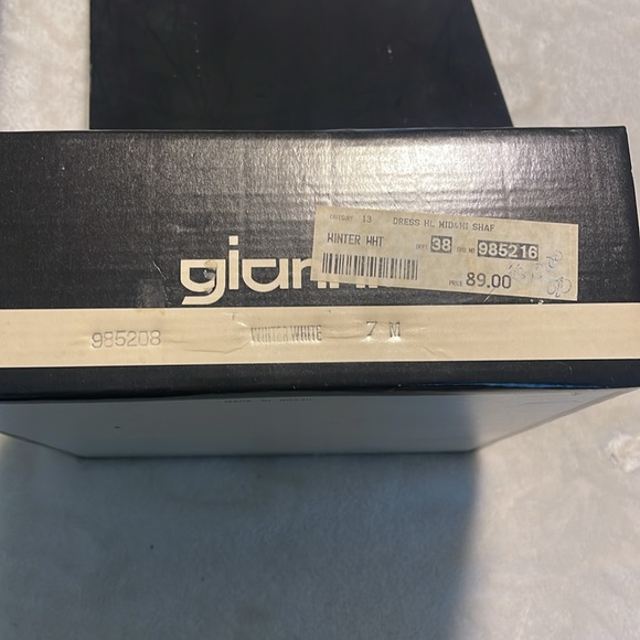 NIB Ladies Gianni Ivory Leather Mid-Hi Shaft Boot Size 7M - Picture 8 of 8